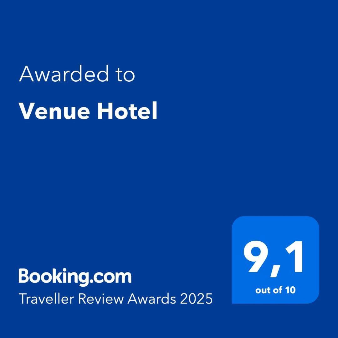 Venue Batan Hotel&Suites Куенка Екстериор снимка